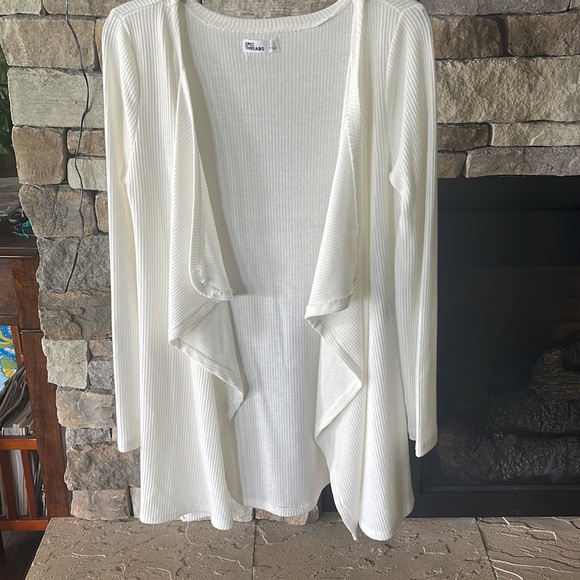 Epic threads girls light weight sweater size L - Picture 3 of 5